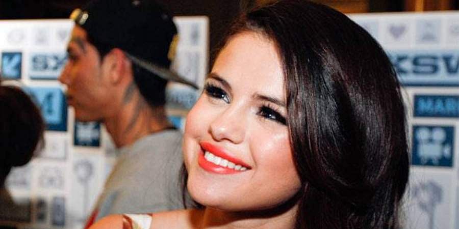 Selena Gomez lives out her 'Shark Tank' dream