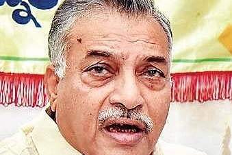 Display boards in Telugu to avoid fine, shops told