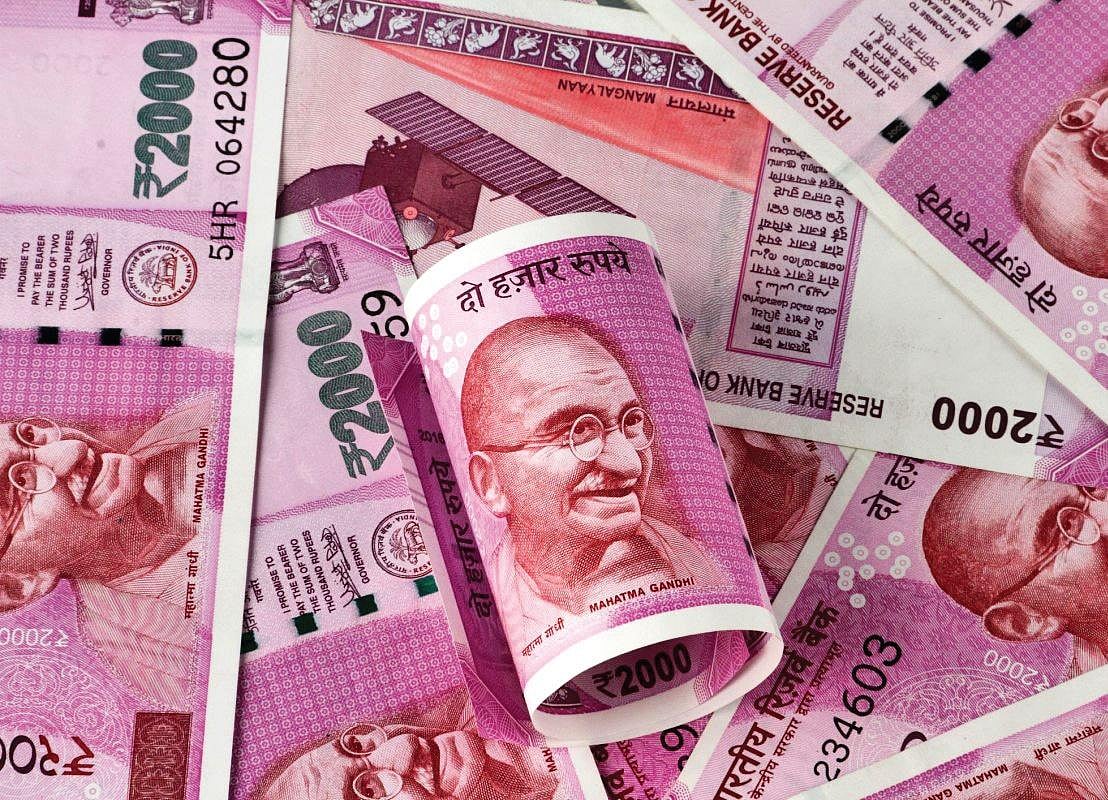 Spotlight on Mid Cap Funds with large, midsized AUM