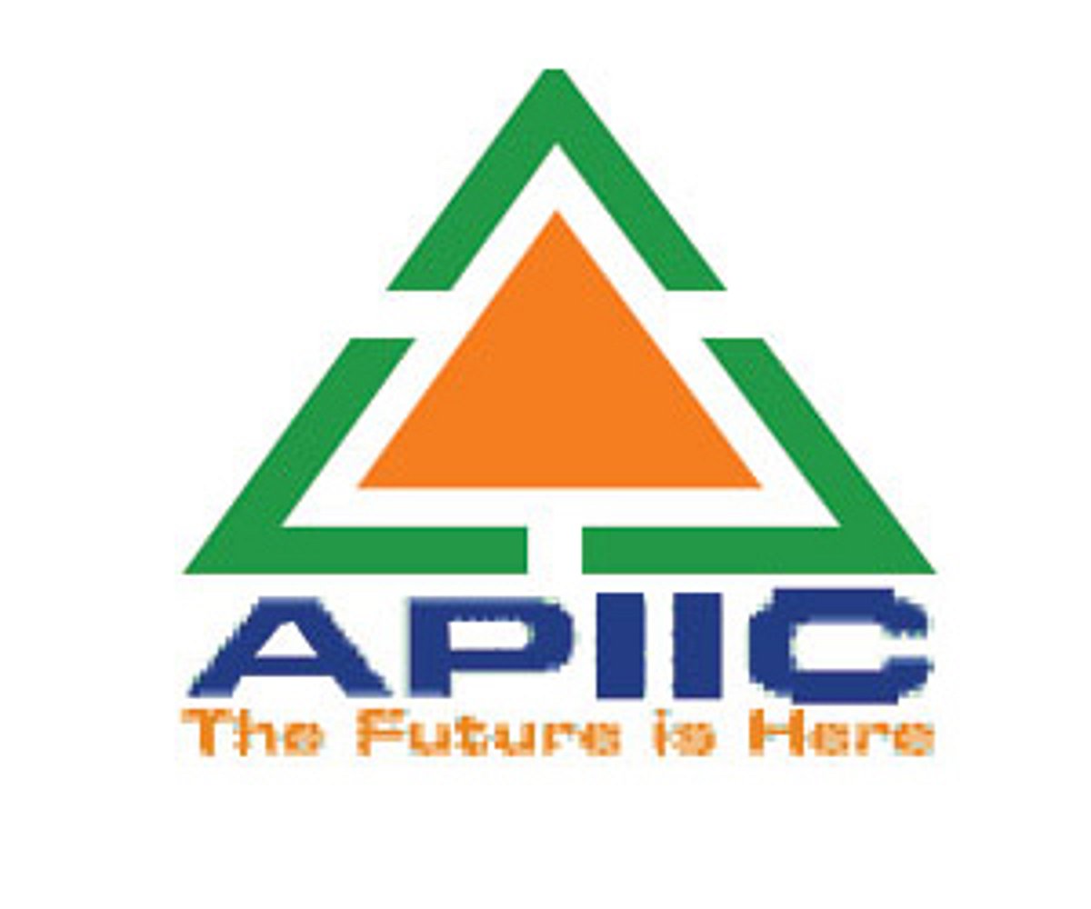 APIIC MD reviews ongoing projects with officials in Mangalagiri