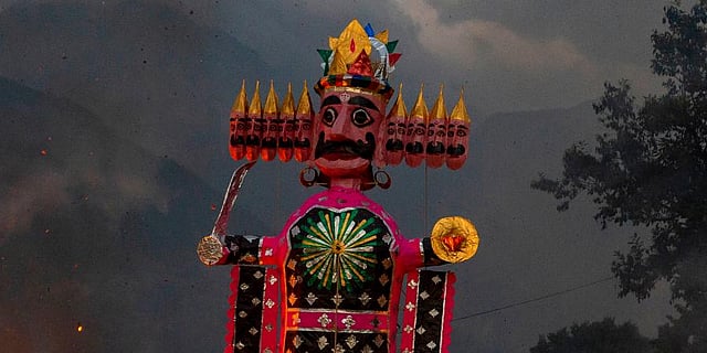 Grade-3 employee axed for failing to burn Ravan’s 10 heads in Chhattisgarh