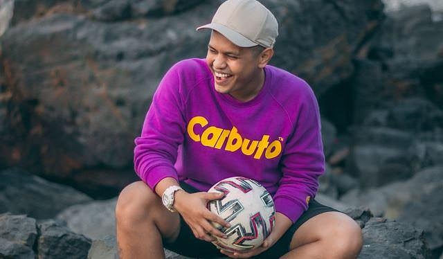 The Elegant Force: Unveiling Lucas Vázquez, The Versatile Footballer