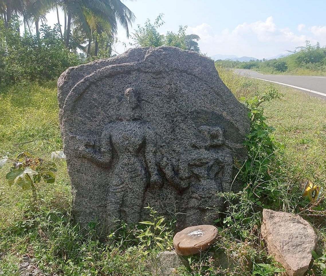 Rare Chola-era hero stone found in Harur