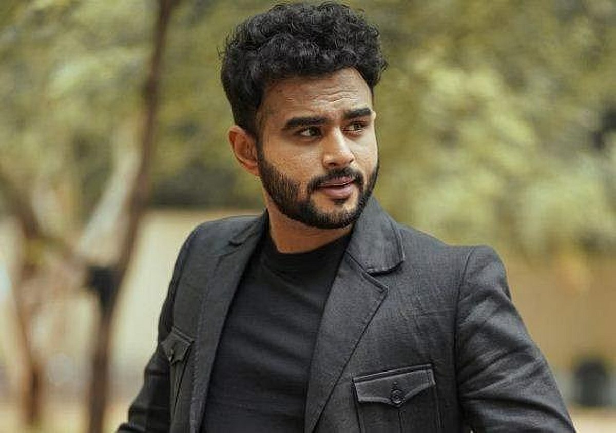 RJ Vijay's next a love story with a twist