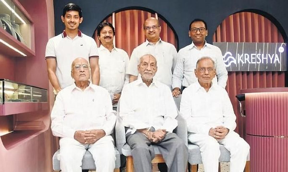 Vbj Owner Glittering glory: Vummidi Bangaru Jewellers captivate generations with ...