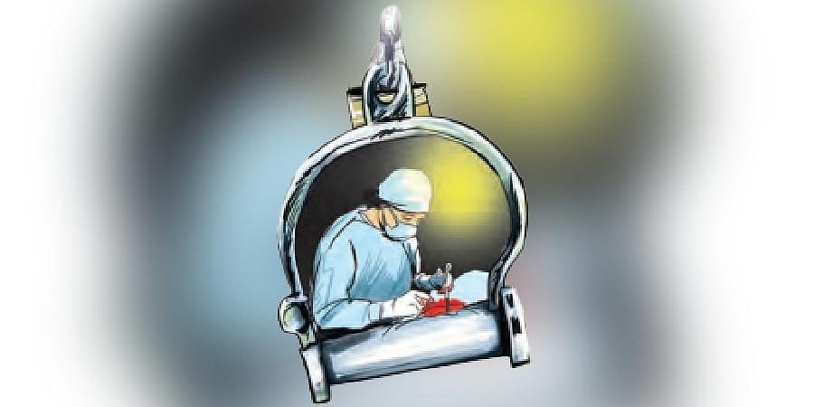 Cops bust common link in kidney racket cases