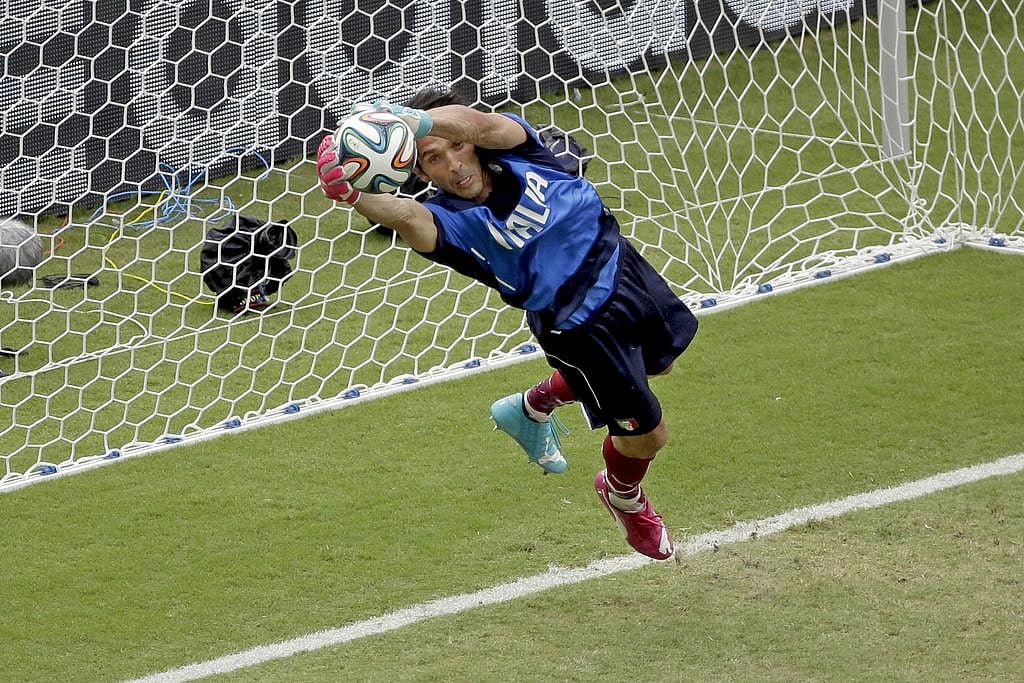 'That’s all folks!': Former Italy goalkeeper Gianluigi Buffon retires ...