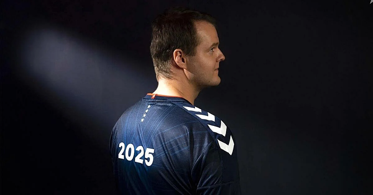 <div class="paragraphs"><p>Xyp9x Extends His Contract With Astralis Until 2025</p></div>