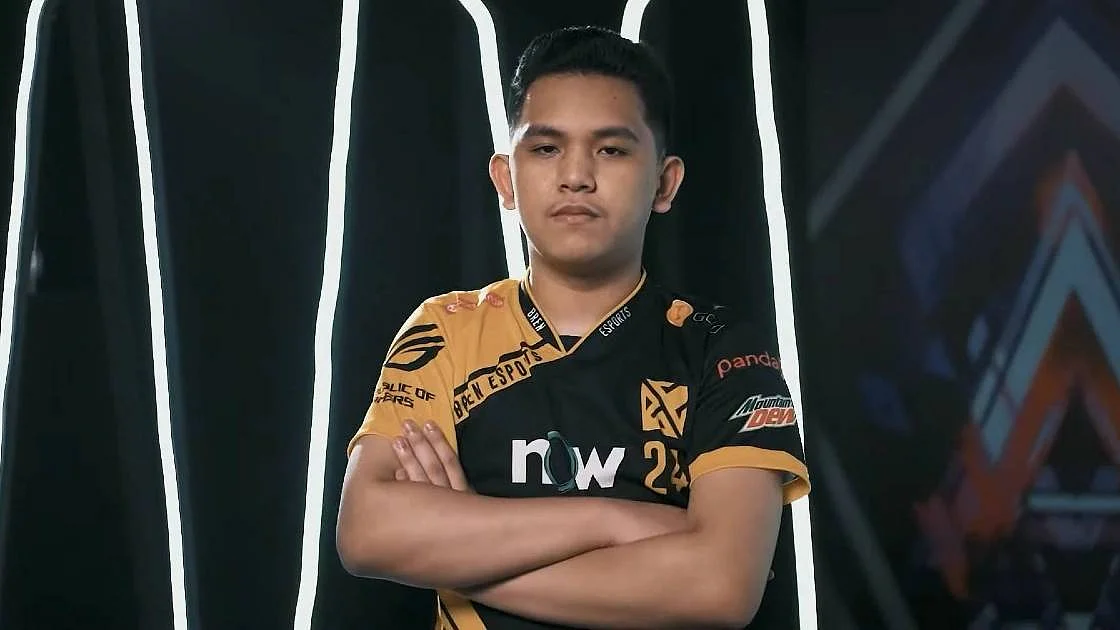 <div class="paragraphs"><p>Bren Esports' KarlTzy Nominated for Esports Mobile Player of the Year in the Esports Awards 2021</p></div>