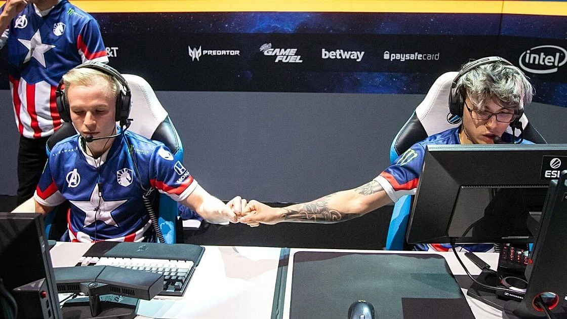 <div class="paragraphs"><p>Twistzz Reveals How EliGE Was Toxic Towards Others On Team Liquid In 2017</p></div>