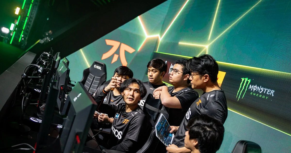 <div class="paragraphs"><p>Jabz and Fnatic at ESL One Malaysia</p></div>