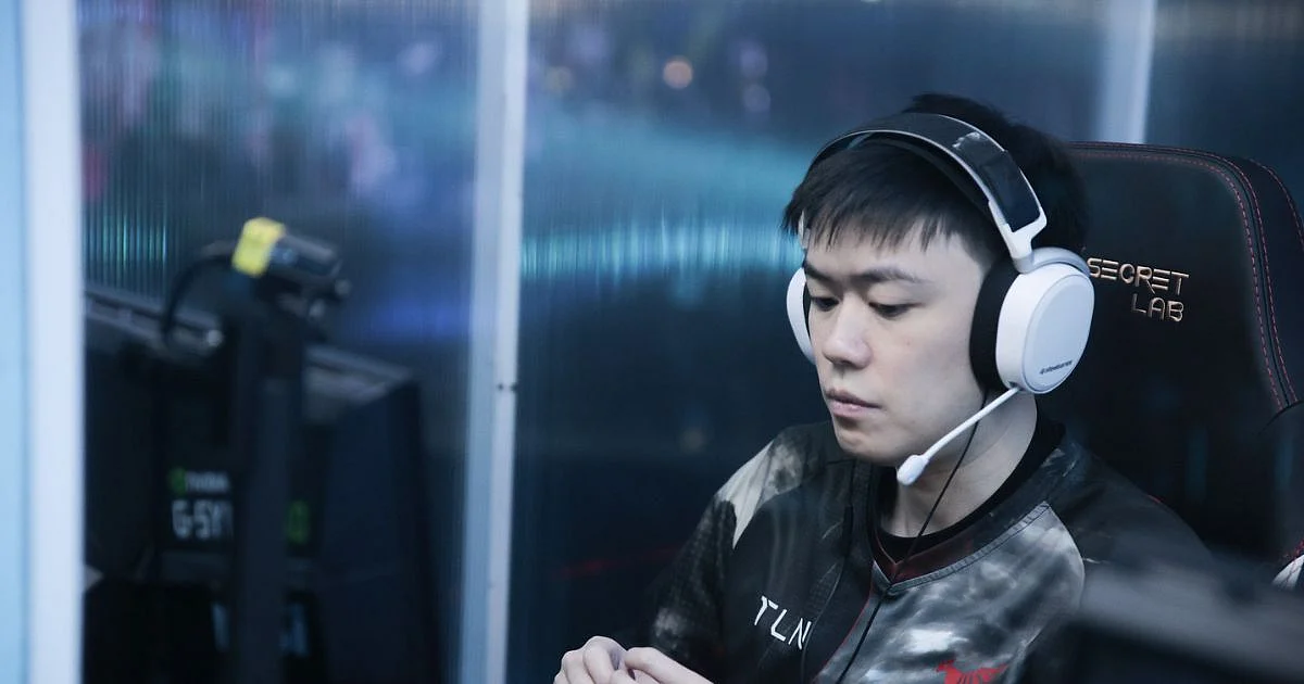 <div class="paragraphs"><p>Kpii at the GAMERS GALAXY : Dota 2 Invitational Series HatYai Thailand DAY ONE</p></div>