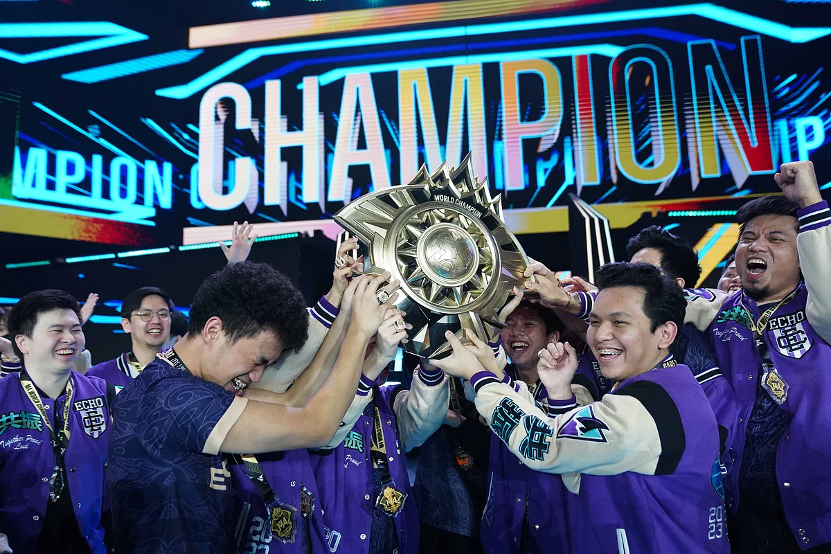 ECHO won the M4 World Championship.