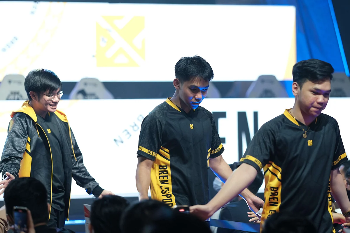 Super Marco wins Two-Time MPL PH Press Corps Player of the Week award
