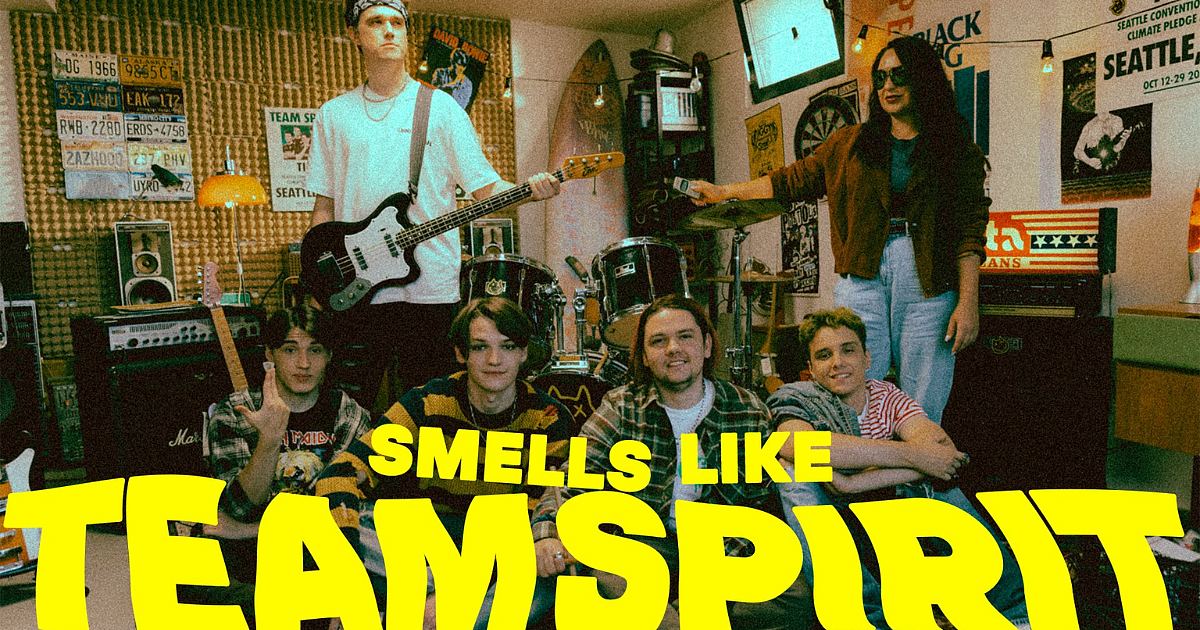 <div class="paragraphs"><p>Team Spirit - Smells Like Team Spirit</p></div>