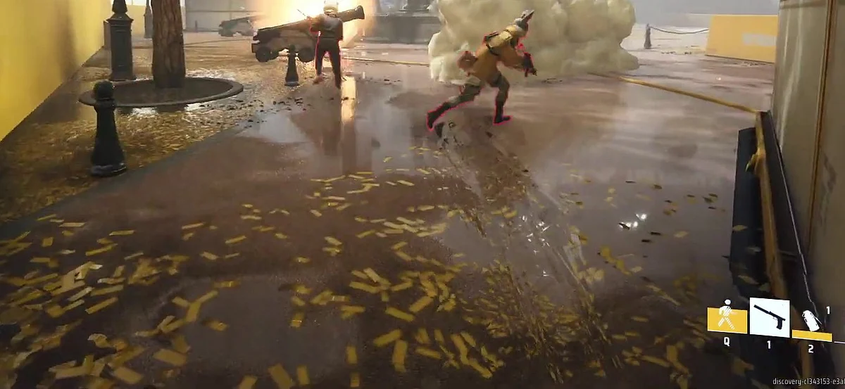 Players can use the Cloaking Device to hide themselves in The Finals. 
