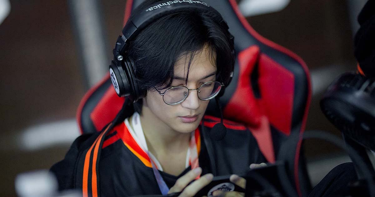 <div class="paragraphs"><p>From Farming Crops to Farming in Mobile Legends: How Esports Shaped CHMA's Life</p></div>