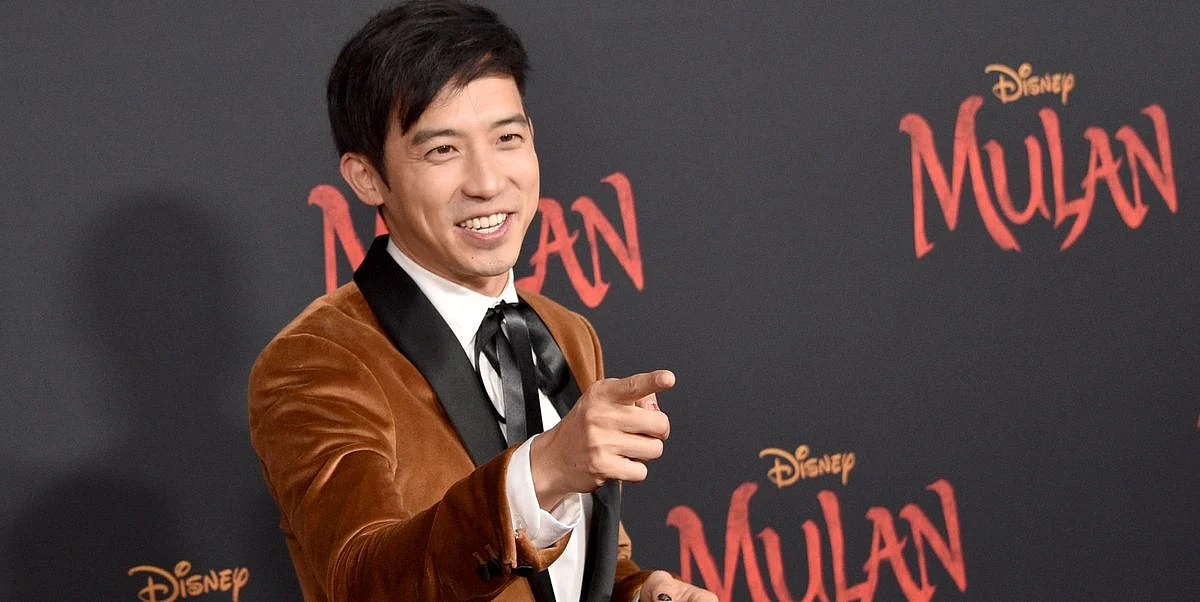 Mulan Actor Shows How to Make Toxic Teemo Shrooms From Wild Rift