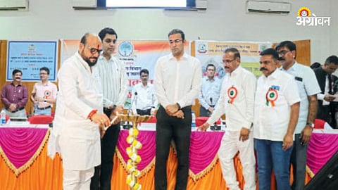 Minister Gulabrao Patil 