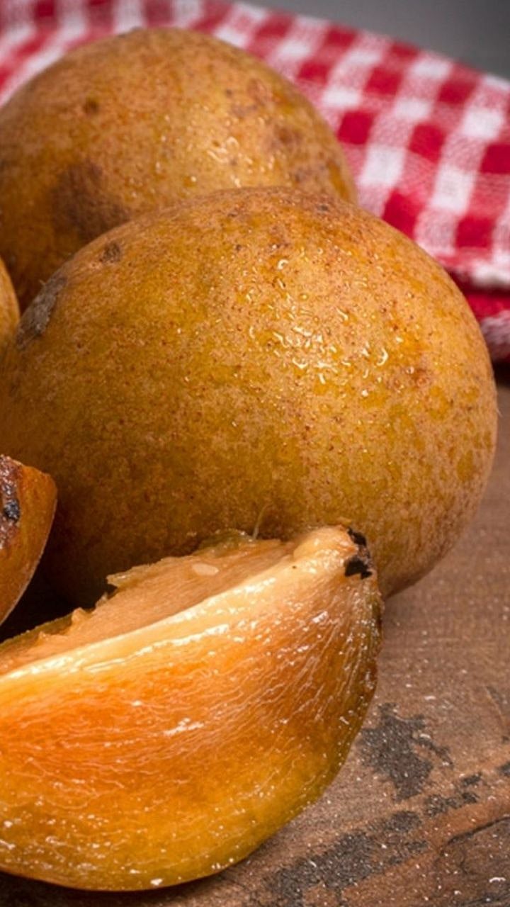 Chiku Fruit : चिकूचे शरिराला ५ आरोग्यदायी फायदे|5 health benefits of ...