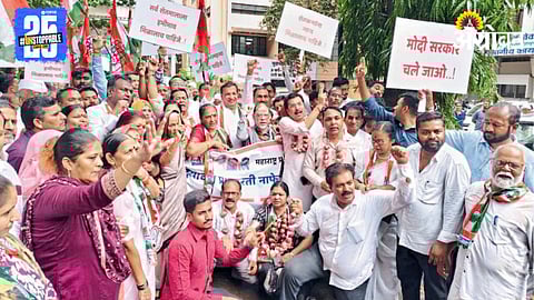 Onion Farmers Protest 