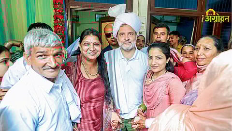 Rahul Gandhi attends farmer daughter wedding