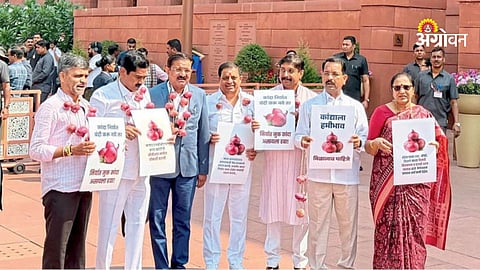 Maharashtra MPs protest over onion price crisis in parliament