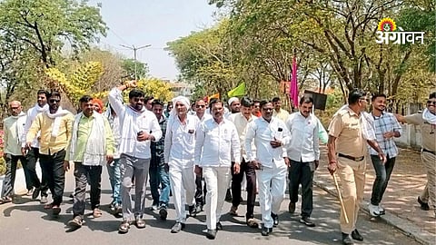 Protest for project affected people job recruitment 