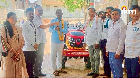 Mini tractor distribution scheme for small farmers India