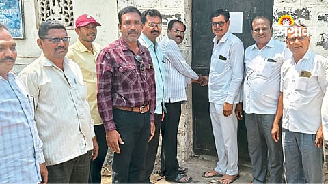 Farmers protest for canal water supply in Maharashtra