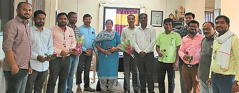 Wardha district of Krishi Sahayak Sanghatana Ranjana Wankhade as President