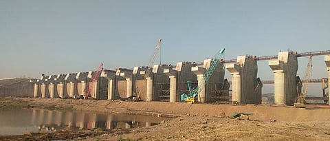Upsa scheme of Shelgaon Barrage should be implemented