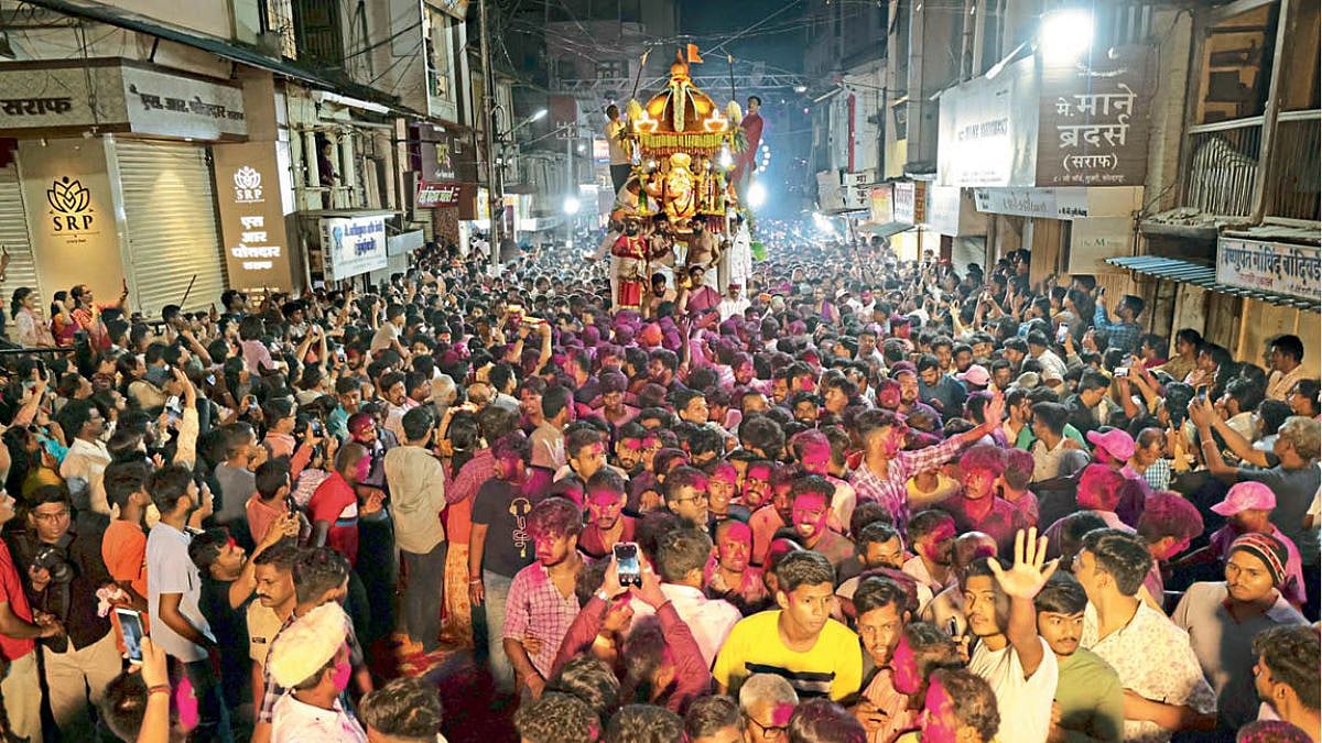 Kolhapur Rathotsav । कोल्हापुरात अंबाबाईचा रथोत्सव साजरा । Rathotsava ...