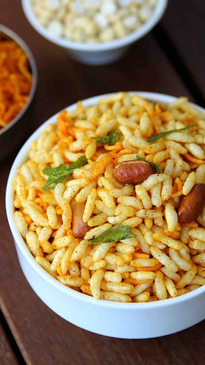 Weight Loss Snacks । चुरमुऱ्याचा चिवडा खाऊन करा वजन कमी ; वेटलॉससाठी ...