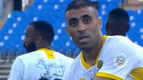 حمدالله يسجل الهدف الأول بقميص الاتحاد