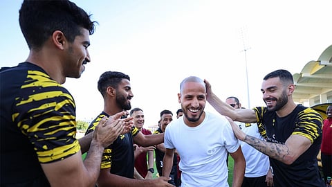 الاتحاد يودع كريم الأحمدي