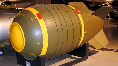 قنبلة نووية