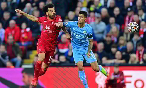 السيتي يستدرج ليفربول في قمة تكسير العظام
