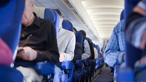 معايير عند السفر بالطائرة 