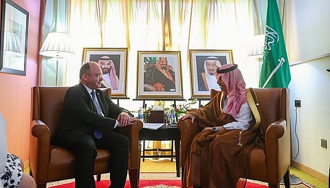  فيصل بن فرحان يلتقي وزير الخارجية الروماني
