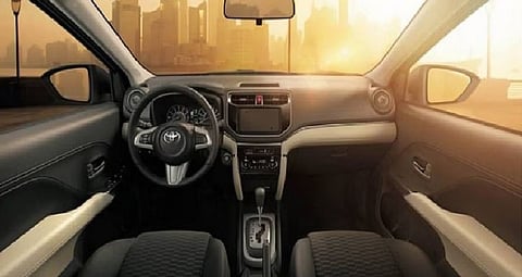 أغلى 10 علامات تجارية للسيارات