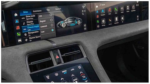 بورشه تايكان تضيف تحديثات تقنية
