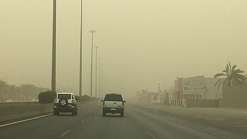 تنبيهات الأرصاد: ضباب في تبوك والرياض.. وأتربة مثارة بنجران ومكة