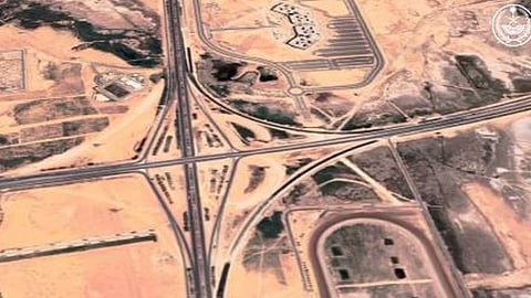 «مرور القصيم»: تحويل الحركة على طريق الملك فهد مع تقاطع طريق الأمير محمد بن سلمان 
