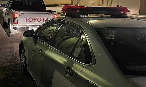 ضبط قائد مركبة بالمدينة المنورة ظهر في محتوى مرئي يرتكب مخالفات مرورية