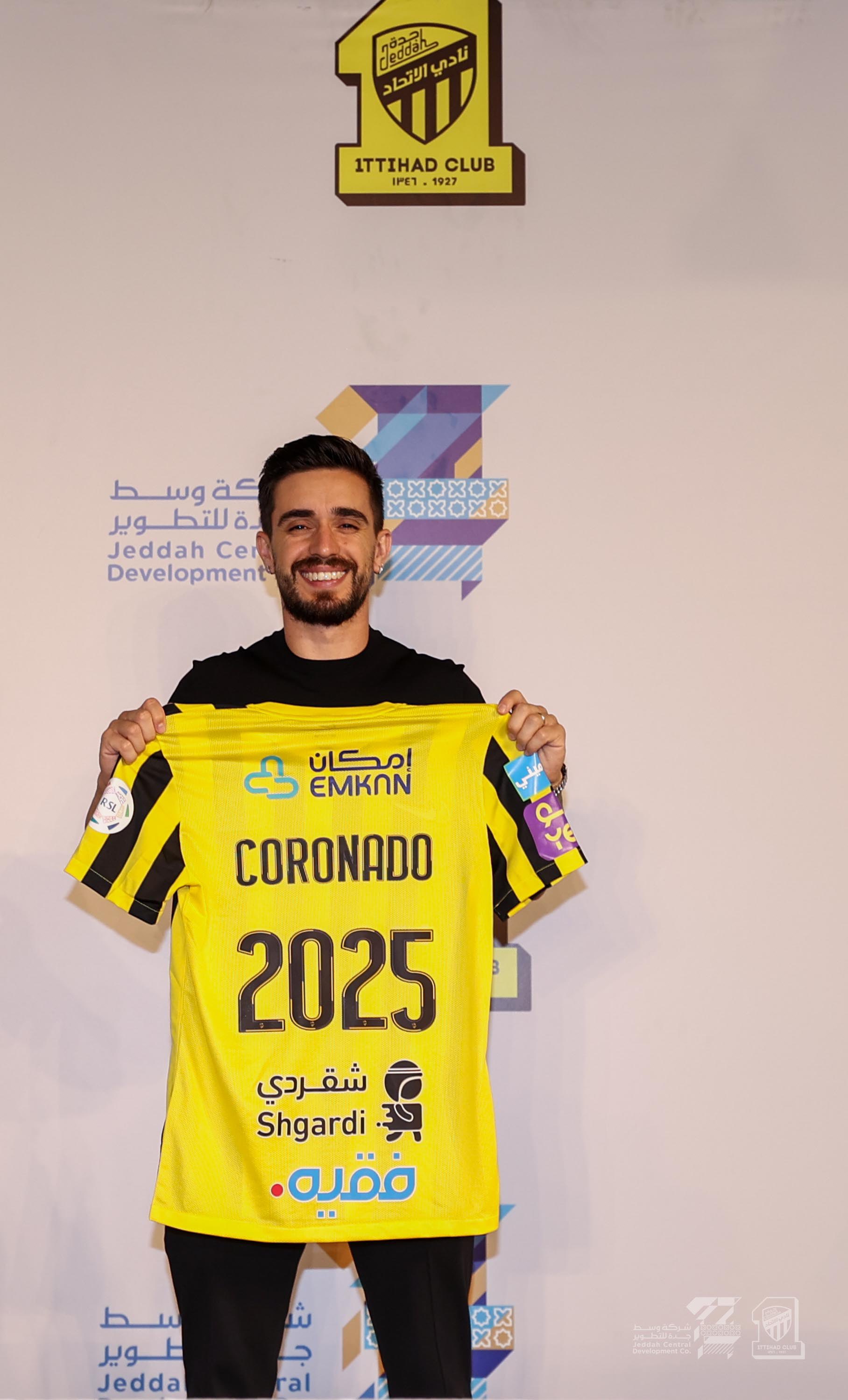 الاتحاد السعودي يعلن تمديد عقد البرازيلي إيغور كورنادو