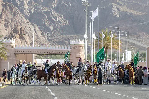 جانب من استعراض الخيول