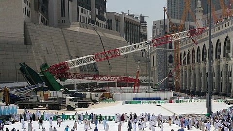 انهيار رافعة الحرم