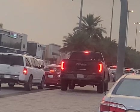 السيارة المخالفة