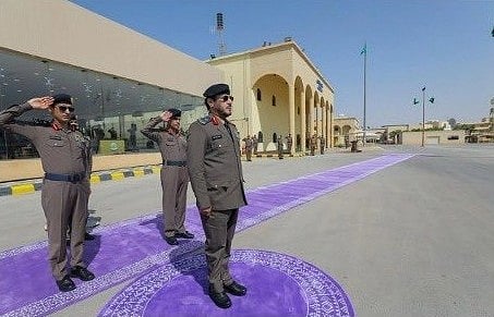 مدير الدفاع المدني يختتم البرامج التدريبية لعام 1443- 1444هـ
